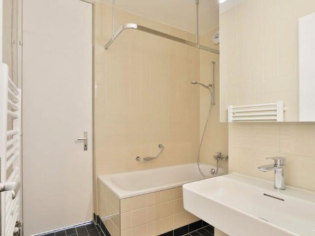 3 Zimmer, 56 m², 8. Stock