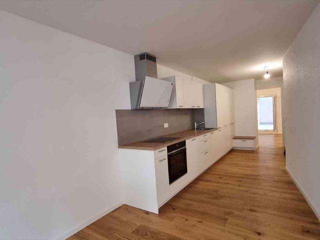 3 Zimmer, 59 m², 2. Stock
