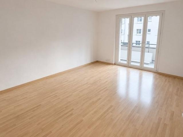 3 Zimmer, 63 m², 1. Stock