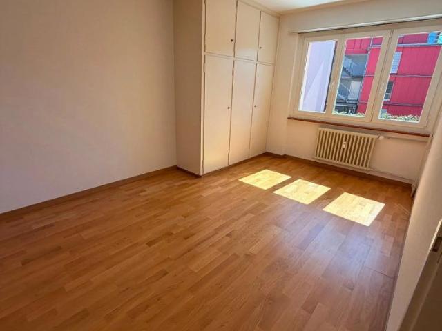 3 Zimmer, 63 m², 1. Stock