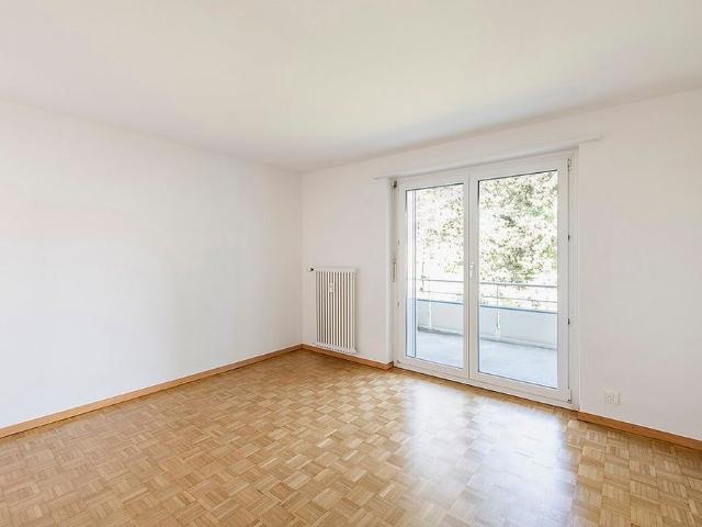 3 Zimmer, 63 m², 2. Stock