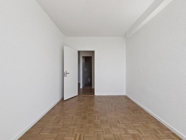 3 Zimmer, 60 m², 16. Stock
