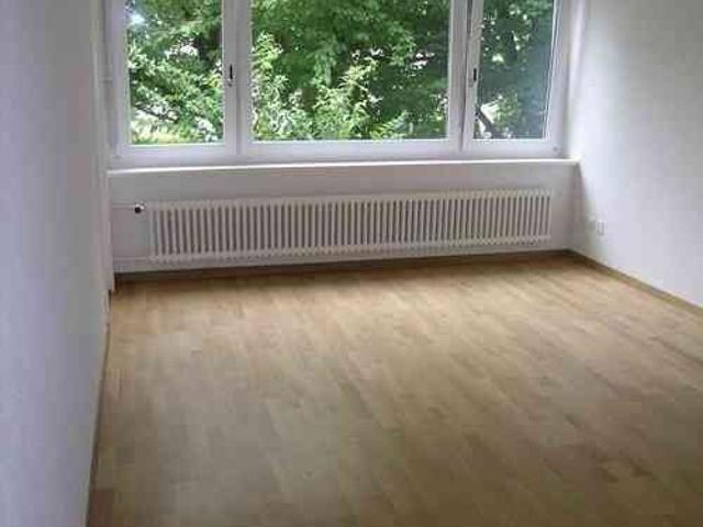 3 Zimmer, 60 m², 1. Stock