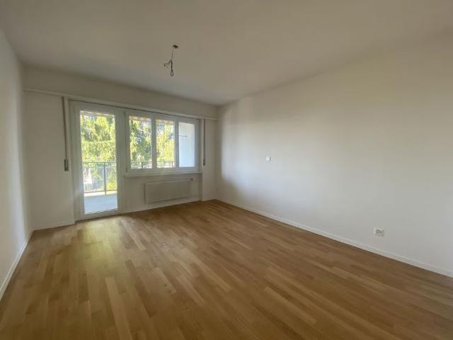 3 Zimmer, 60 m², 1. Stock