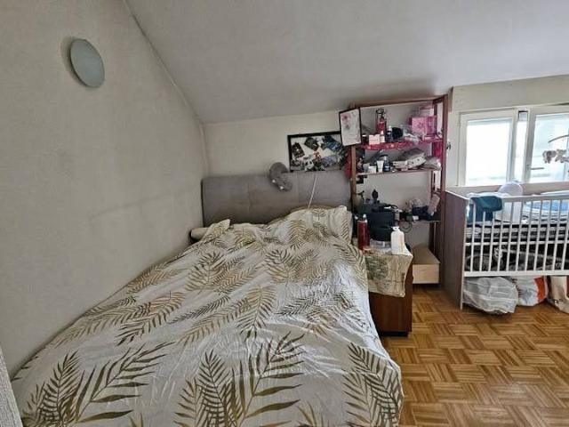 3 Zimmer, 60 m², 2. Stock