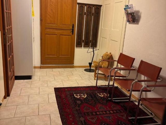 3 Zimmer, 60 m², 2. Stock