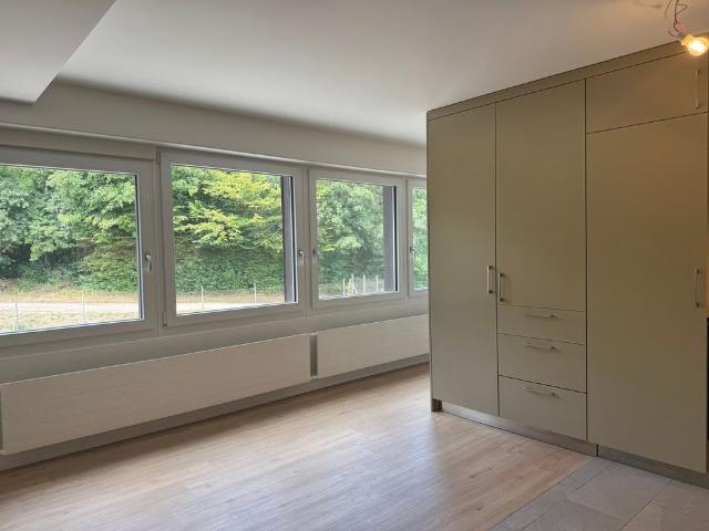 3 Zimmer, 60 m², 2. Stock