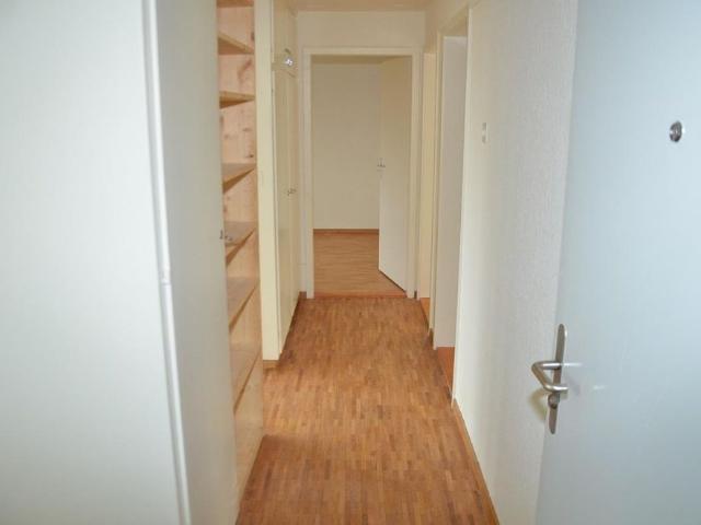 3 Zimmer, 60 m², 2. Stock