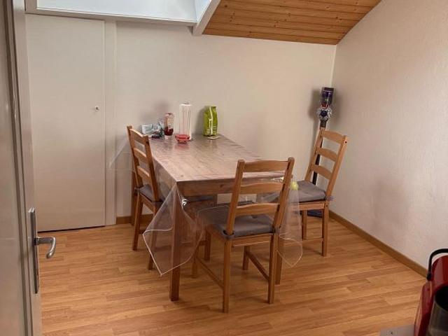 3 Zimmer, 60 m², 2. Stock