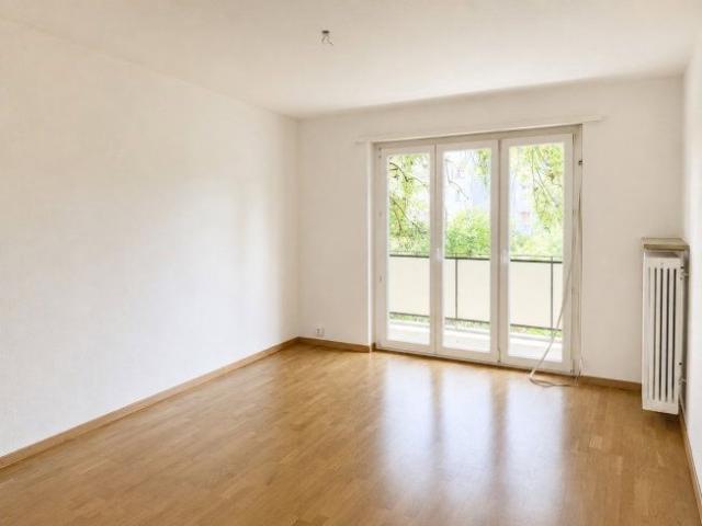 3 Zimmer, 61 m², 2. Stock