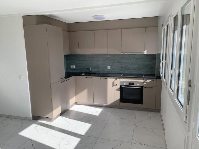3 Zimmer, 62 m², 2. Stock