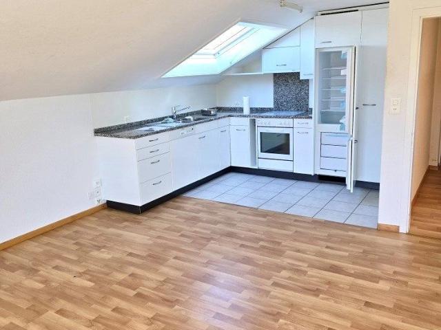 3 Zimmer, 62 m², 2. Stock