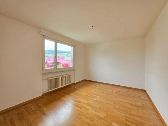 3 Zimmer, 62 m², 2. Stock