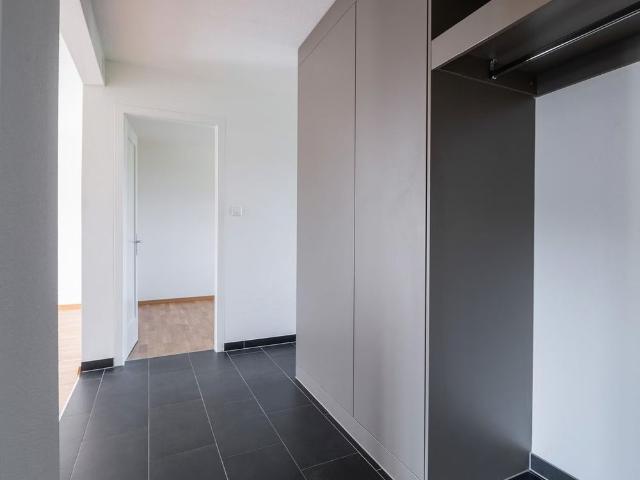 3 Zimmer, 67 m², 1. Stock