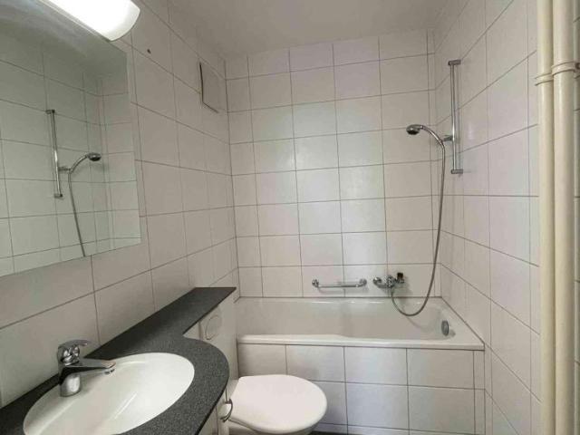 3 Zimmer, 64 m², 1. Stock