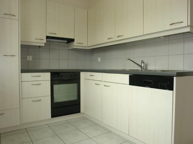3 Zimmer, 64 m², 2. Stock