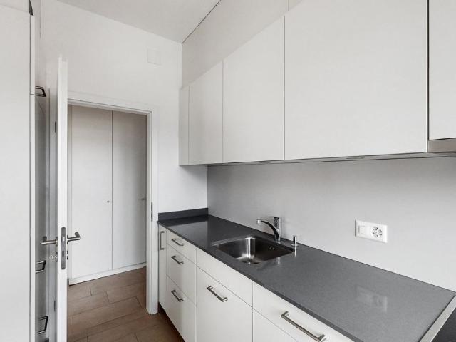 3 Zimmer, 64 m², 2. Stock