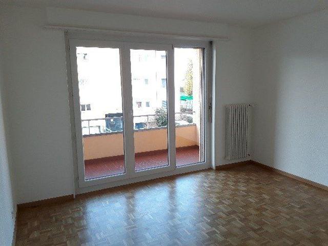 3 Zimmer, 64 m², 2. Stock