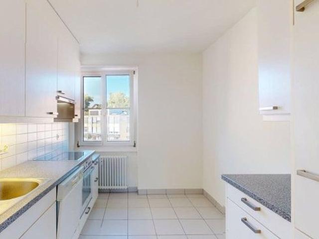 3 Zimmer, 64 m², 2. Stock