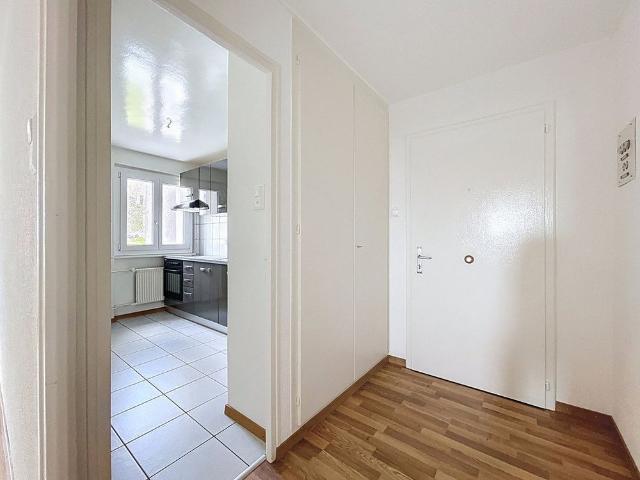 3 Zimmer, 64 m², 2. Stock