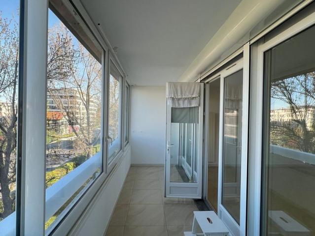 3 Zimmer, 64 m², 2. Stock
