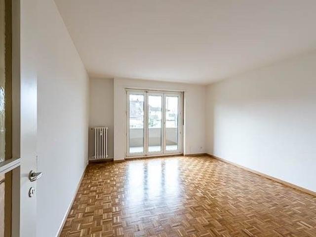 3 Zimmer, 65 m², 1. Stock