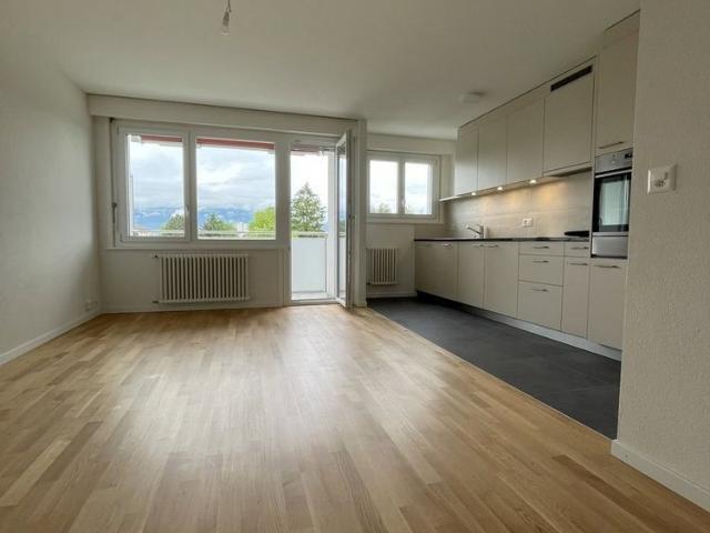 3 Zimmer, 65 m², 1. Stock