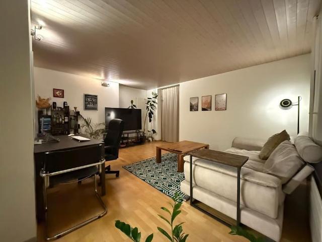 3 Zimmer, 65 m², 2. Stock