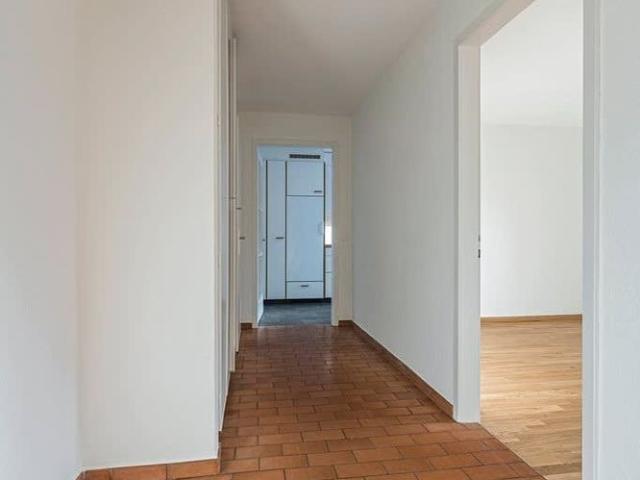 3 Zimmer, 65 m², 2. Stock