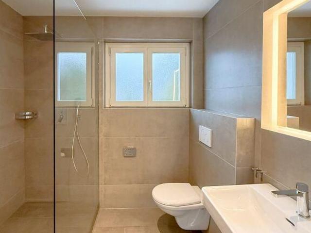 3 Zimmer, 66 m², 2. Stock