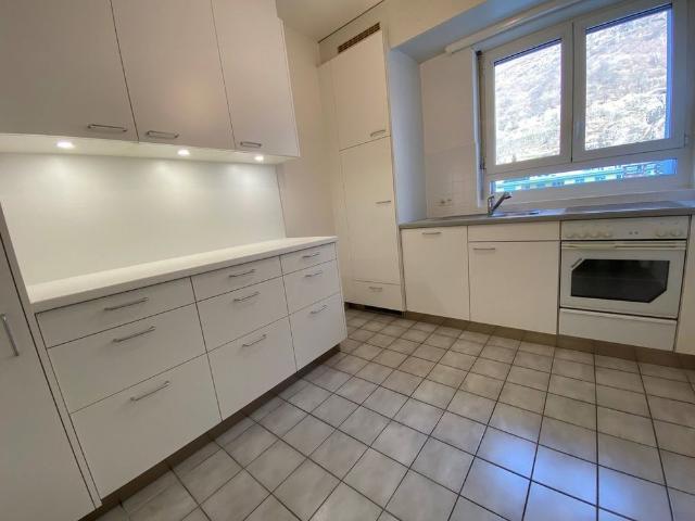 3 Zimmer, 66 m², 2. Stock