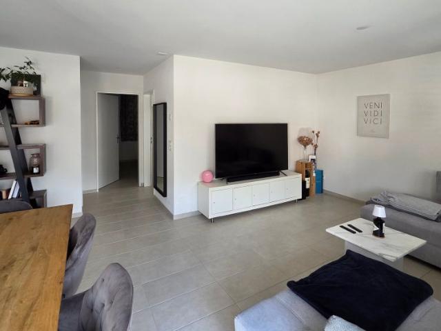 3 Zimmer, 68 m², 1. Stock