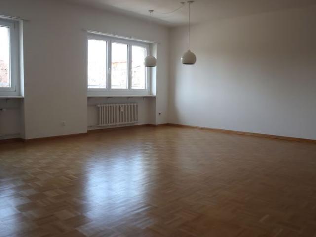 3 Zimmer, 68 m², 4. Stock