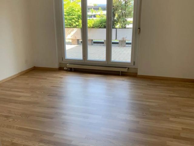 3 Zimmer, 73 m², 2. Stock