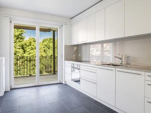 3 Zimmer, 70 m², 1. Stock