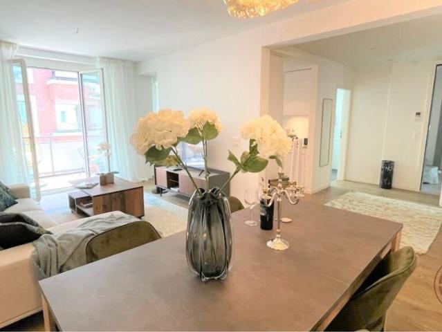 3 Zimmer, 70 m², 1. Stock