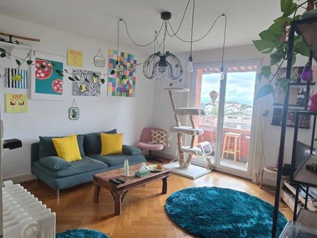 3 Zimmer, 70 m², 2. Stock