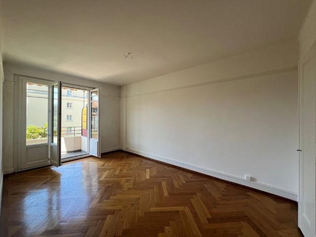 3 Zimmer, 70 m², 2. Stock