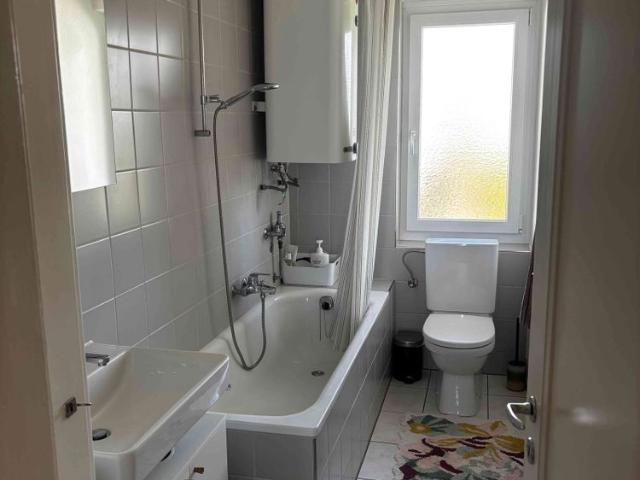 3 Zimmer, 70 m², 2. Stock