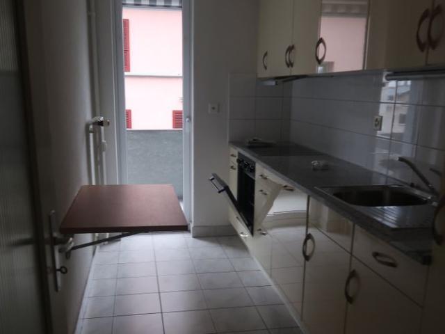 3 Zimmer, 70 m², 2. Stock