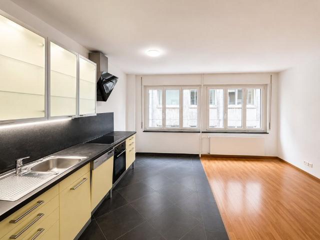 3 Zimmer, 70 m², 2. Stock