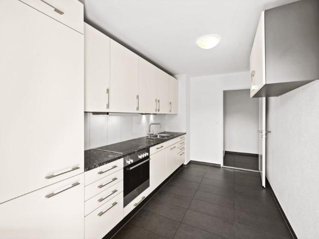 3 Zimmer, 70 m², 3. Stock