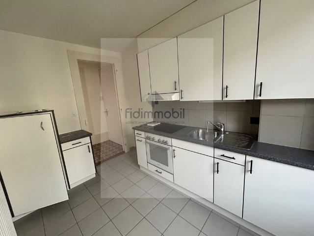 3 Zimmer, 70 m², 3. Stock