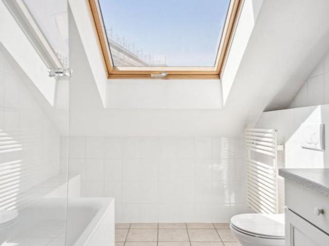 3 Zimmer, 70 m², 4. Stock