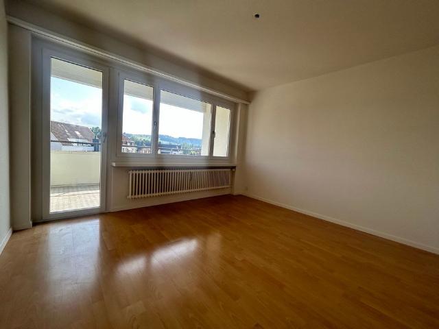 3 Zimmer, 71 m², 2. Stock