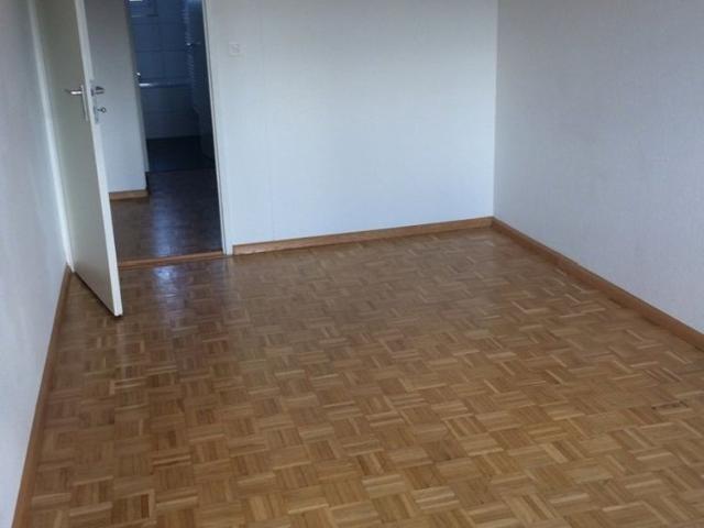 3 Zimmer, 72 m², 2. Stock