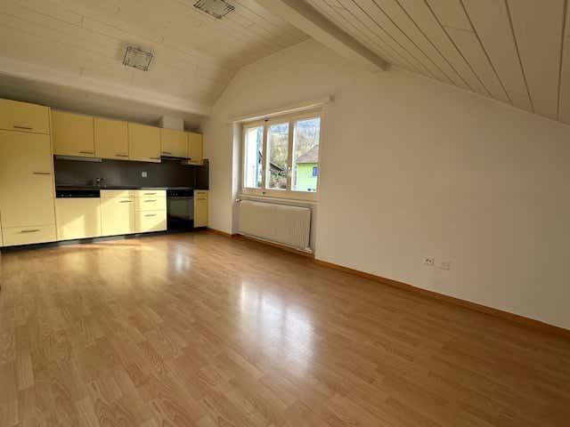 3 Zimmer, 72 m², 2. Stock