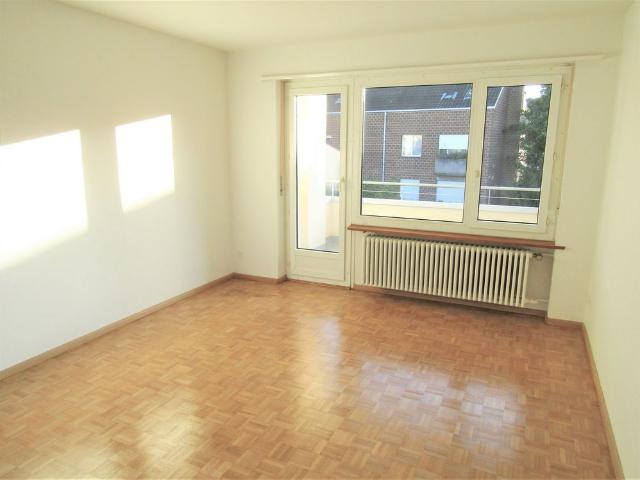 3 Zimmer, 72 m², 2. Stock