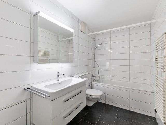 3 Zimmer, 72 m², 3. Stock