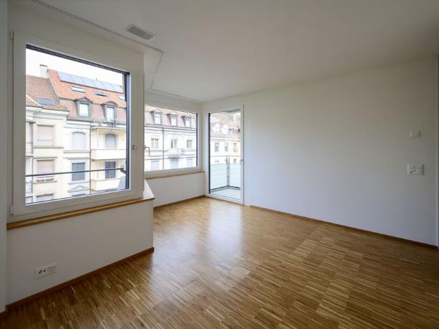 3 Zimmer, 77 m², 1. Stock